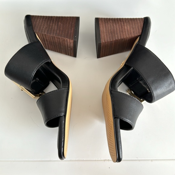 NWT WHBM Bamboo Buckle Mid-Heel Sandal Size 8 - Picture 5 of 10